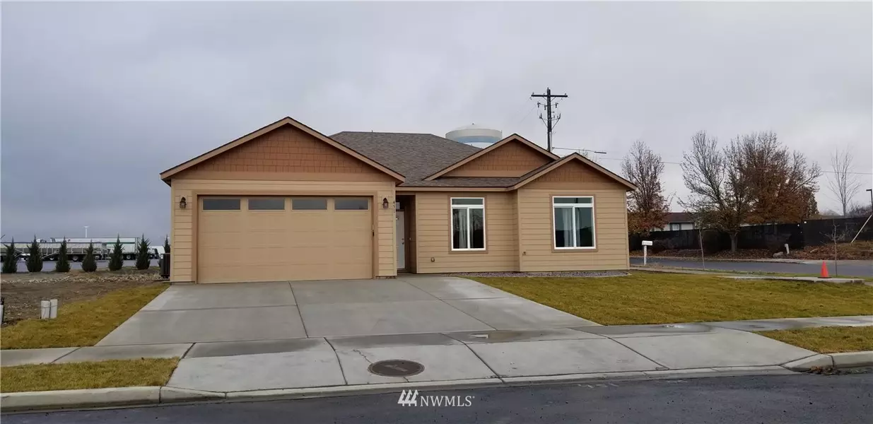 451 S Birch ST, Moses Lake, WA 98823