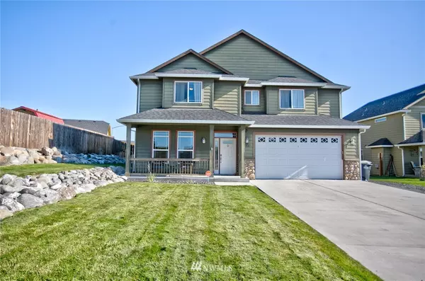 537 S Driftwood LN, Moses Lake, WA 98837