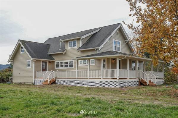 79 W Birnie Slough RD, Cathlamet, WA 98612