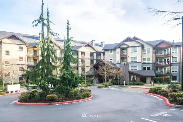 18707 SE Newport Way #307, Issaquah, WA 98027