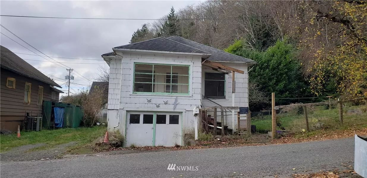 105 Fleet ST, Hoquiam, WA 98550