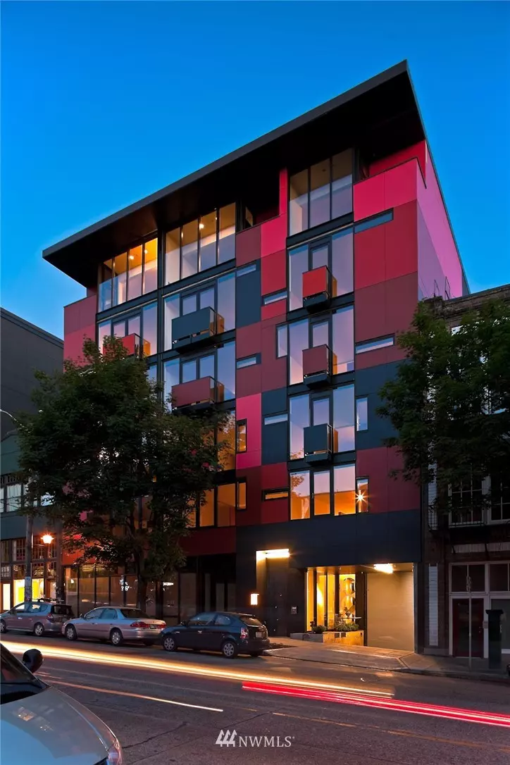 Seattle, WA 98122,1111 E Pike ST #504