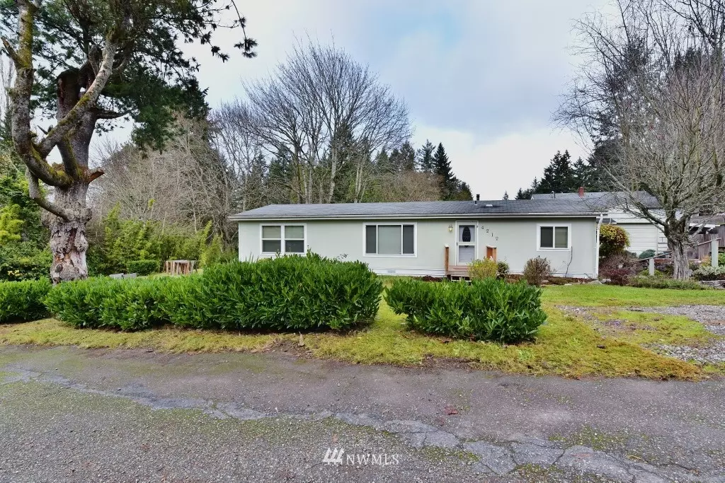 Bremerton, WA 98312,4212 Heather LN