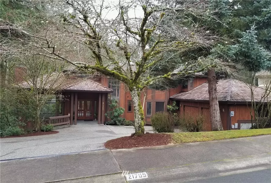 21705 NE 20th WAY, Sammamish, WA 98074