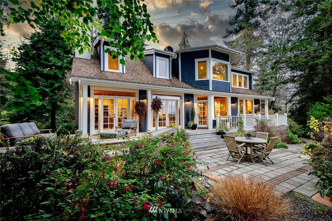 15078 Sunrise DR NE, Bainbridge Island, WA 98110