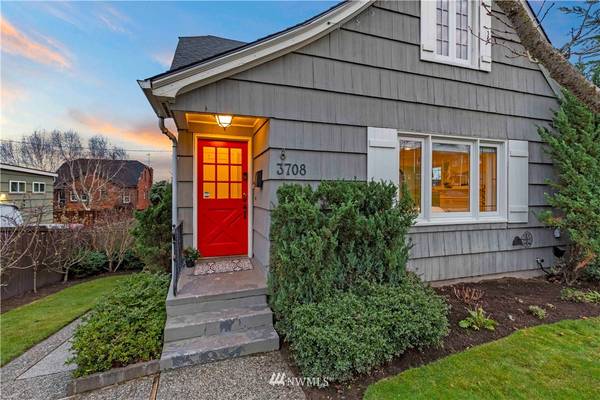 3708 36th Ave SW, Seattle, WA 98126