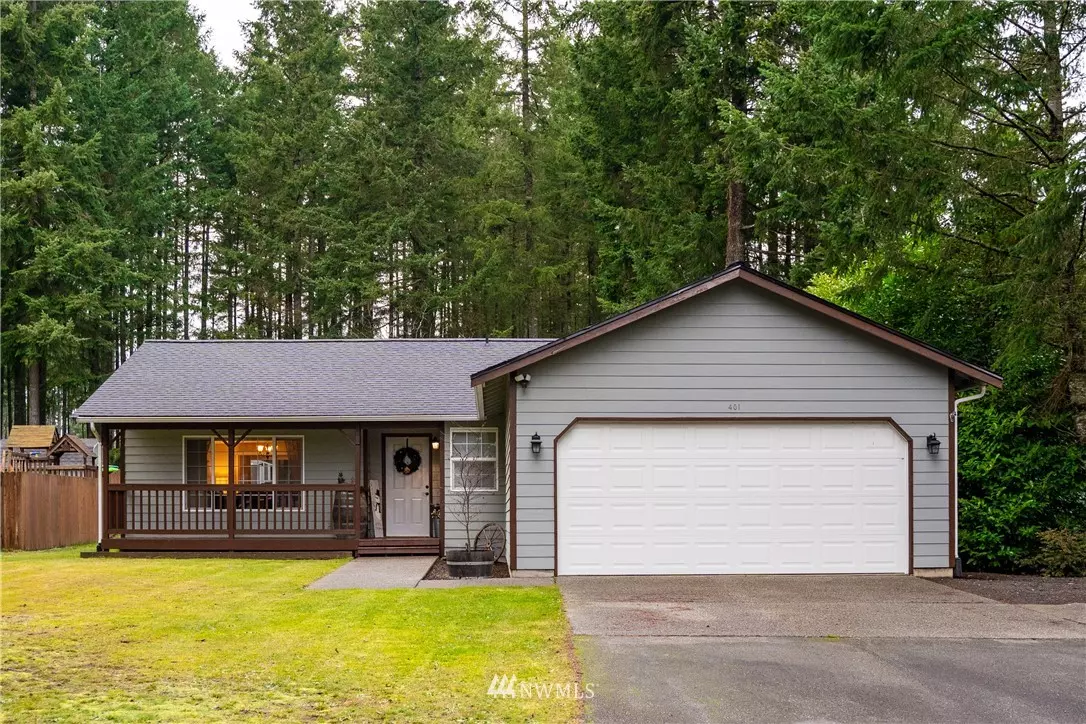 Port Orchard, WA 98367,401 SW Lotus CT