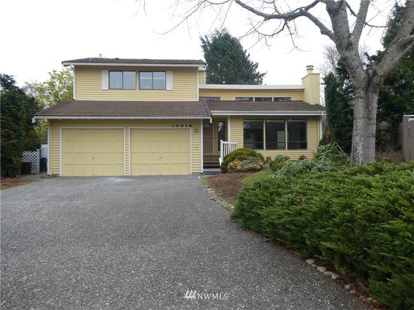 10615 237th PL SW, Edmonds, WA 98020