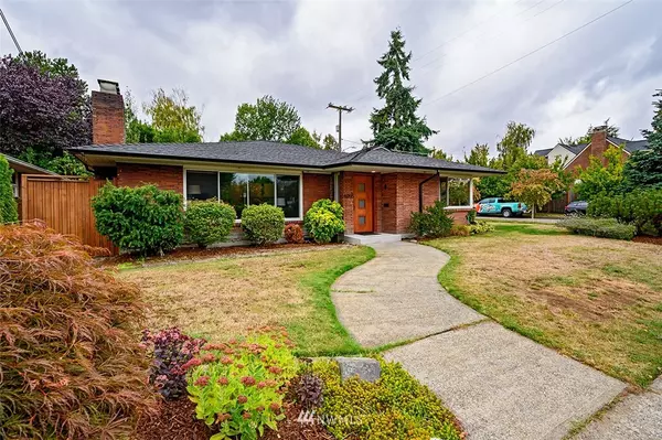 Seattle, WA 98115,8055 20th AVE NE