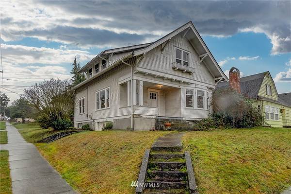 226 N 7th ST, Mount Vernon, WA 98273