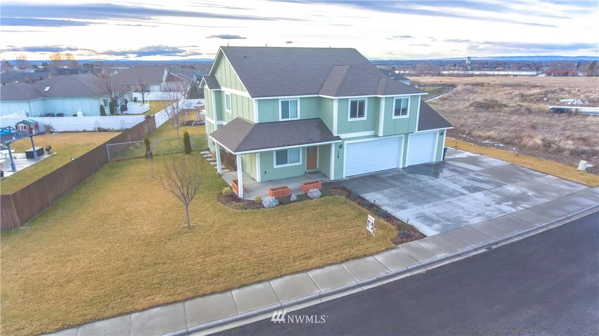 Moses Lake, WA 98837,138 Scenic DR NE