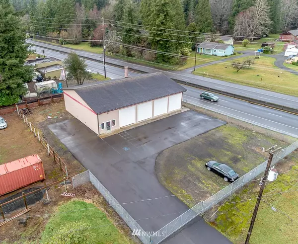 48 Cross RD E, Aberdeen, WA 98520