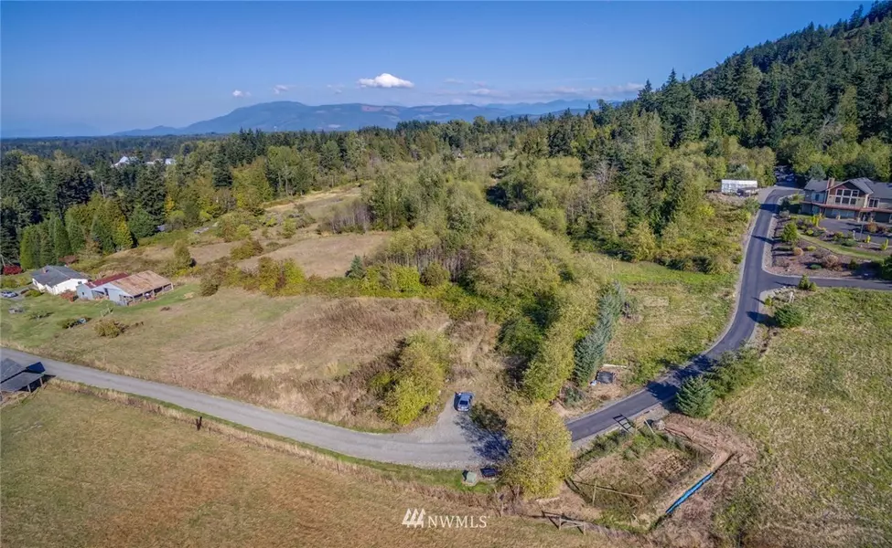 1563 Mount Baker HWY, Bellingham, WA 98226