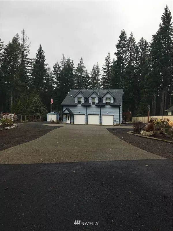 421 E Penzance RD, Shelton, WA 98584