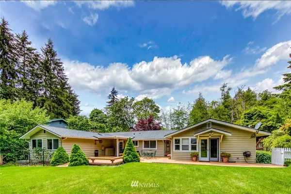 Bainbridge Island, WA 98110,13948 Sunrise DR NE