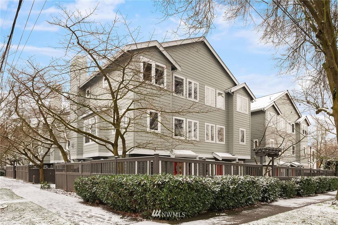 205 27th AVE S, Seattle, WA 98144