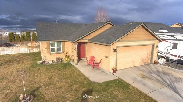 1602 E Filmore DR, Moses Lake, WA 98837