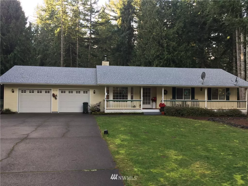 Rainier, WA 98576,220 Country Estates DR W