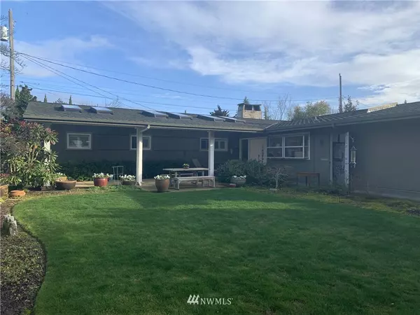 2257 38th PL E, Seattle, WA 98112