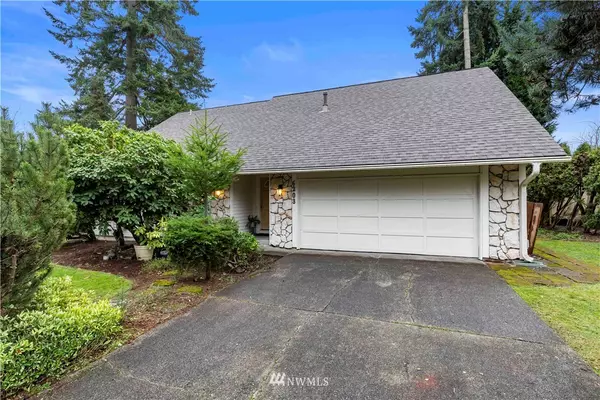 6203 143rd Ave NE, Redmond, WA 98052