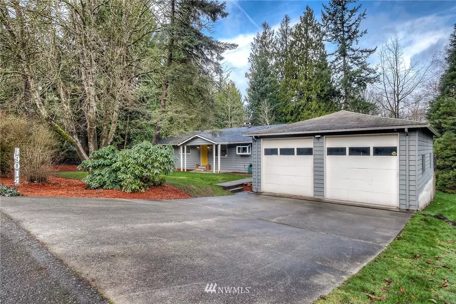 19014 SE 161st ST, Renton, WA 98058