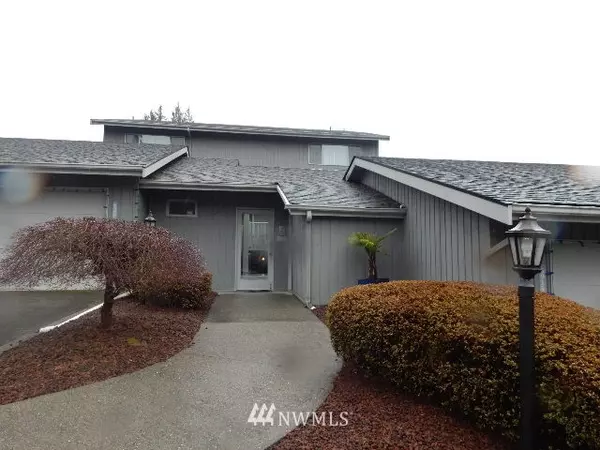 6918 Woodlands WAY #9, Arlington, WA 98223