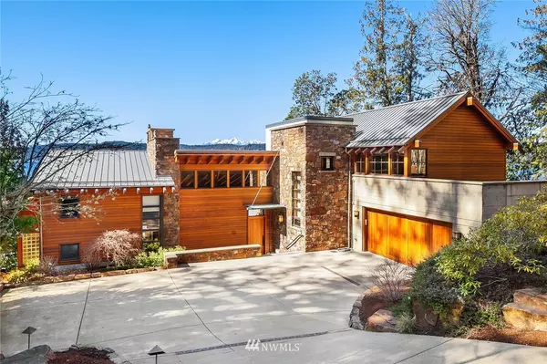 17971 E State Route 106, Belfair, WA 98528