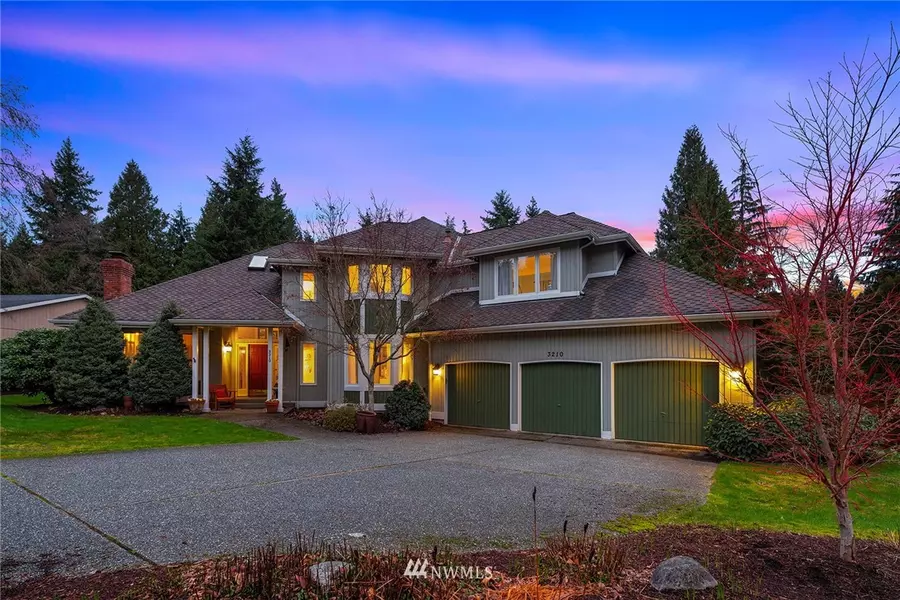 3210 Sierra CT SW, Issaquah, WA 98027