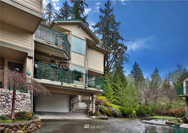 383 12th AVE NW, Issaquah, WA 98027