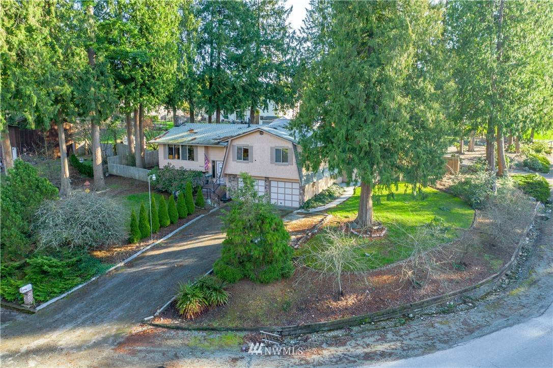2900 Manito DR, Mount Vernon, WA 98273