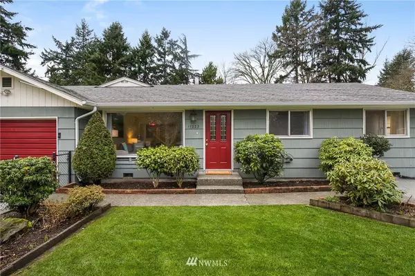 17223 40th AVE S, Seatac, WA 98188