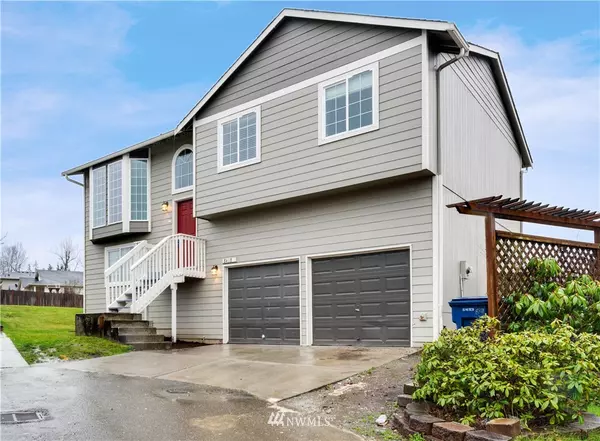8418 10th PL NE, Lake Stevens, WA 98258