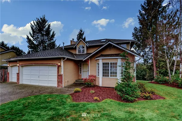 Lake Tapps, WA 98391,1002 199th AVE E