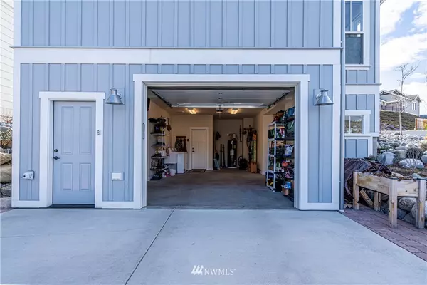 Chelan, WA 98816,106 Porcupine LN