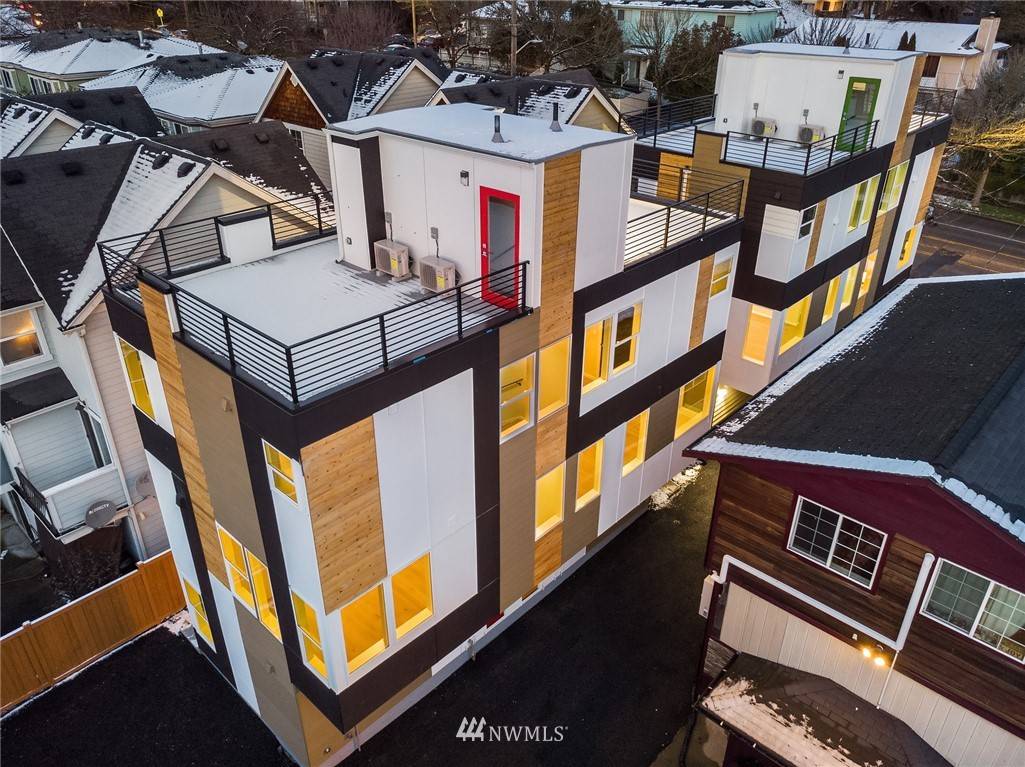 521 B Martin Luther King WAY S, Seattle, WA 98144