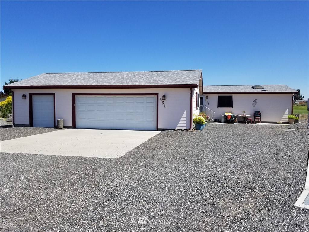 331 Rainbow PL SW, Mattawa, WA 99349