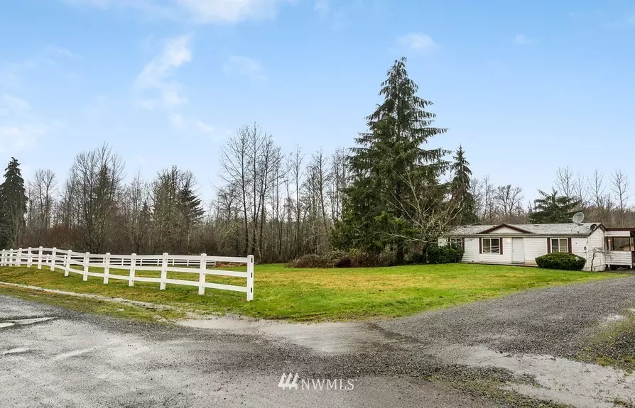 12313 334th AVE NE, Carnation, WA 98014