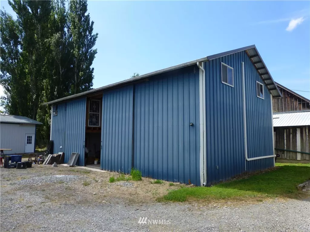 Bow, WA 98232,5717 Gilkey AVE