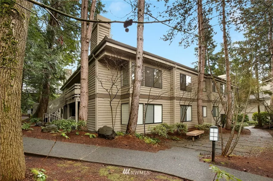 1296 Bellevue WAY NE #1, Bellevue, WA 98004