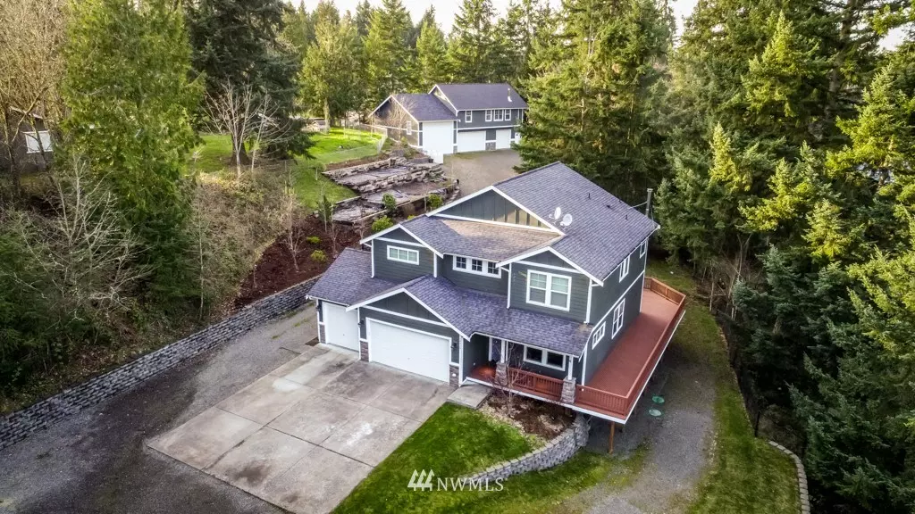 18919 S Tapps DR E, Lake Tapps, WA 98391