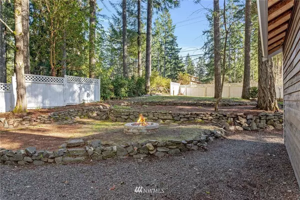 Gig Harbor, WA 98329,10516 Minterwood DR NW