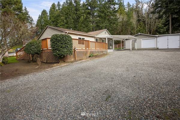 6466 Beach DR E, Port Orchard, WA 98366