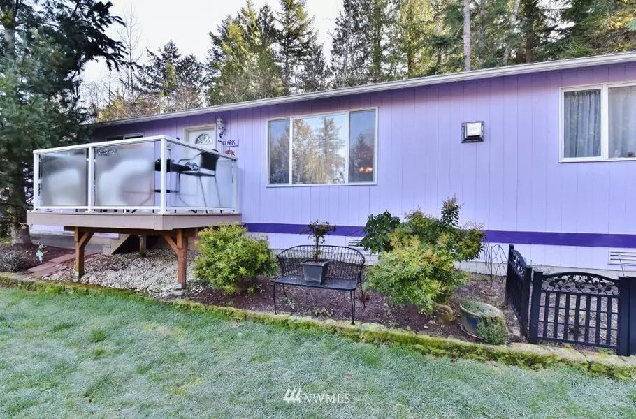 7560 Seabeck Holly RD NW, Seabeck, WA 98380