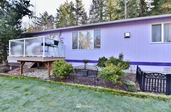 7560 Seabeck Holly RD NW, Seabeck, WA 98380