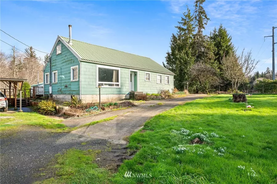 10250 State Route 101, Raymond, WA 98577