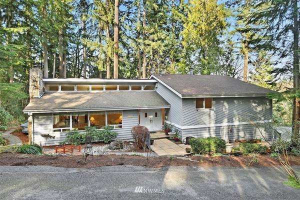 20040 NE 196th ST, Woodinville, WA 98077