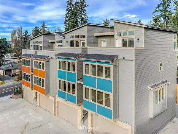 17530 83 PL NE #102, Kenmore, WA 98028