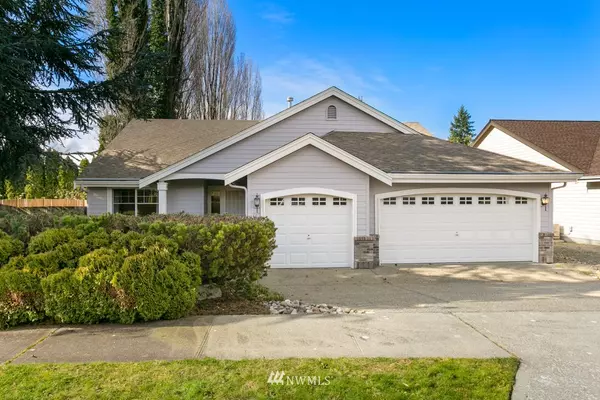 2409 Kennewick AVE NE, Renton, WA 98056