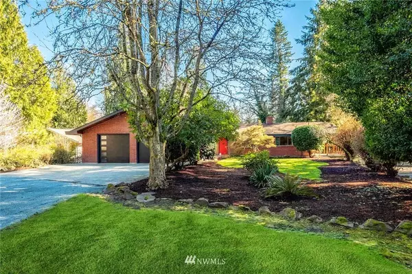 1119 SW 174th PL, Normandy Park, WA 98166