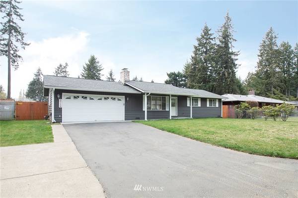 3718 Briarwood DR SE, Port Orchard, WA 98366